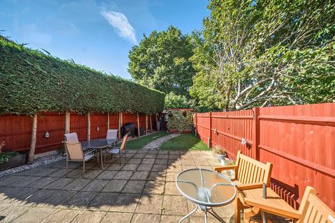 3 bedroom house for sale, Robert Way, Camberley, GU16