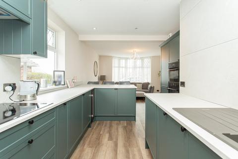undefined, The Broadway, Herne Bay, Kent, CT6