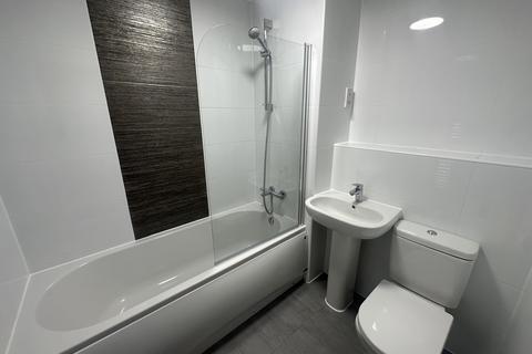 2 bedroom flat to rent, Fowler Road, AYLESBURY