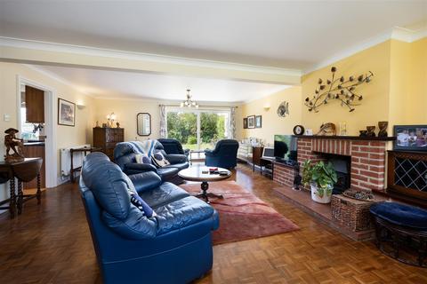 4 bedroom detached bungalow for sale, Yarmouth, Isle of Wight