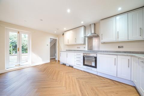 undefined, Aylesbury End, Beaconsfield, HP9