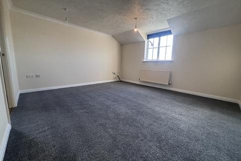 2 bedroom flat to rent, Avro Close, SOUTHAMPTON