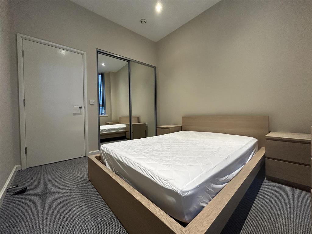 1st Bedroom.jpeg