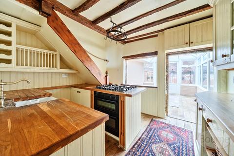 2 bedroom terraced house for sale, Bridge Square, Farnham, Surrey, GU9
