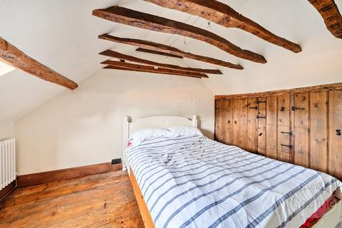 2 bedroom terraced house for sale, Bridge Square, Farnham, Surrey, GU9