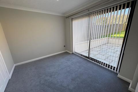 undefined, Elgar Crescent  Droitwich  WR9 7SP