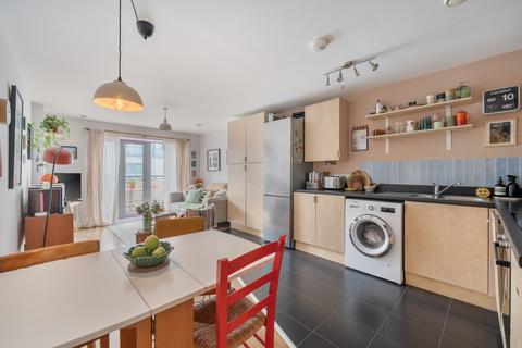 2 bedroom apartment for sale, Robert Milligan House, 47 Cardigan Road, London, E3