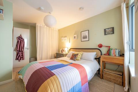 2 bedroom apartment for sale, Robert Milligan House, 47 Cardigan Road, London, E3