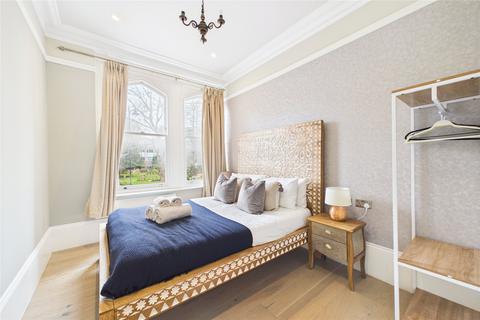 undefined, The Forbury, Reading, Berkshire, RG1