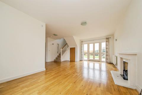 4 bedroom detached house for sale, Barrow Mews, West Mersea, COLCHESTER