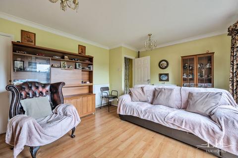 undefined, Sunnycroft Gardens, Upminster