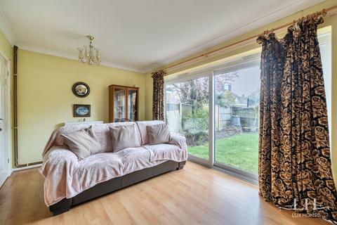 undefined, Sunnycroft Gardens, Upminster