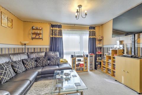 4 bedroom terraced house for sale, Far Meadow Court, Northampton, Northamptonshire, NN3