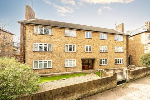 undefined, St. Margarets Road, St Margarets TW1