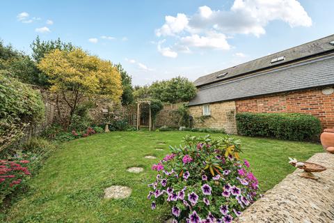 undefined, College Fields, Aynho, OX17