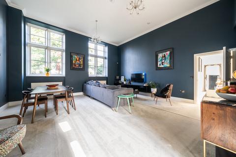 undefined, Lavender Close, Leatherhead, KT22