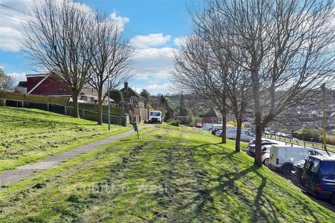 2 bedroom flat for sale, Chelwood Close, Brighton BN1