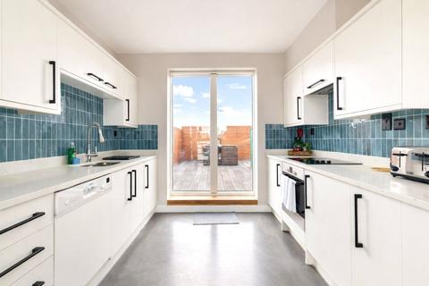 2 bedroom apartment to rent, Picasso Apartments, Notting Hill W10