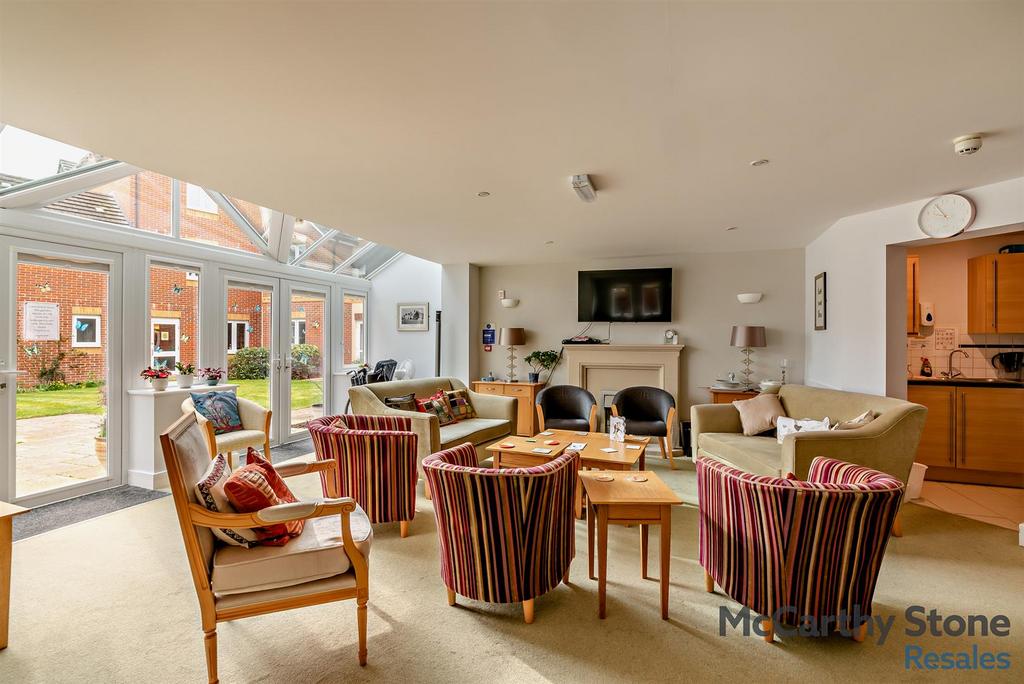 8682445-interior01-800.jpg