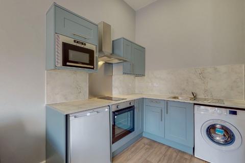 undefined, Southpark Avenue (Room 3), Hillhead, Glasgow, G12