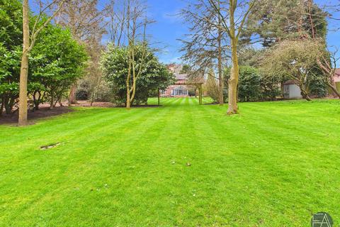 undefined, Formby, Merseyside L37