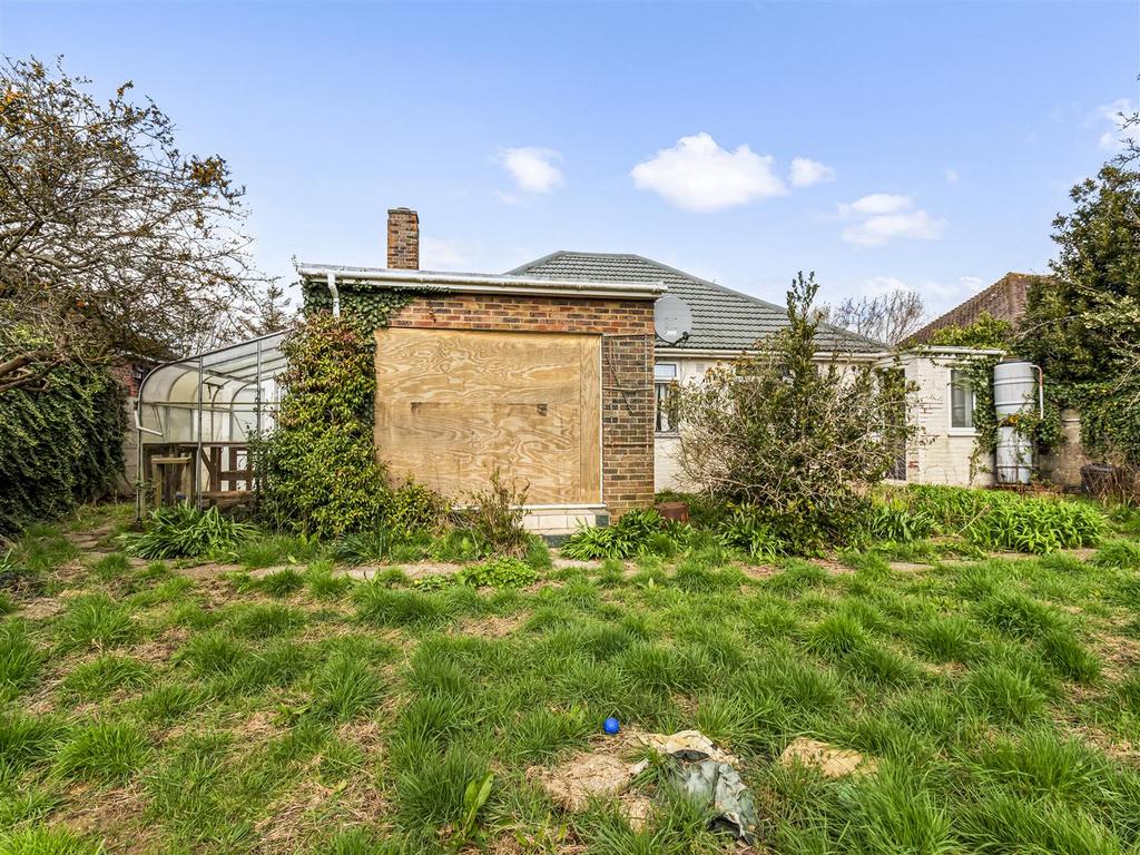116 Littlehampton Road-016.JPG
