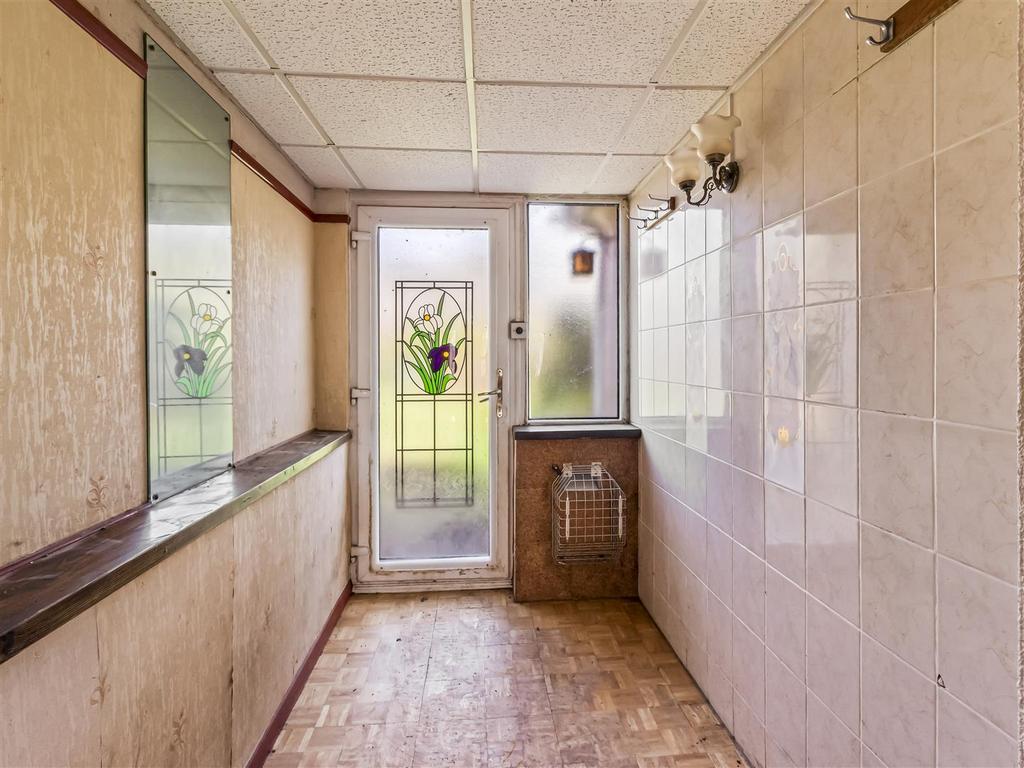 116 Littlehampton Road-004.JPG