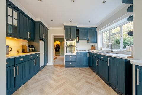 3 bedroom house for sale, Church Path, Hook, RG27
