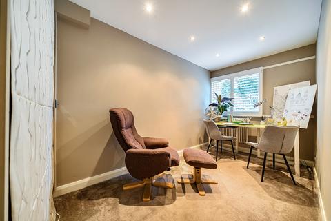 undefined, The Priory, Priory Park, London