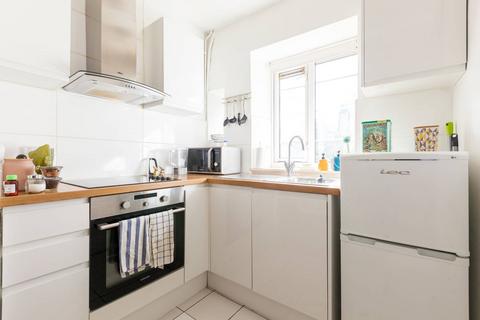 1 bedroom flat to rent, Clapham Road, Clapham North, London, SW9