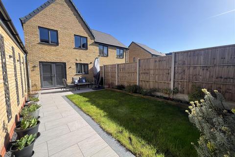 undefined, Strothers Avenue, Malvern