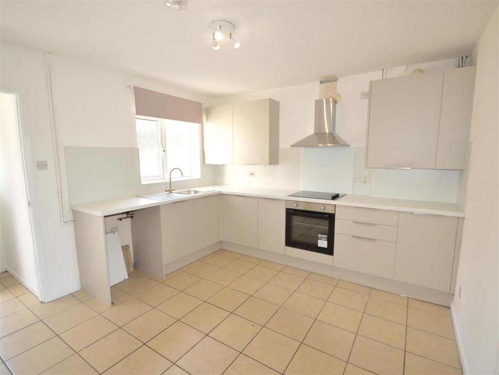 Kitchen new.JPG