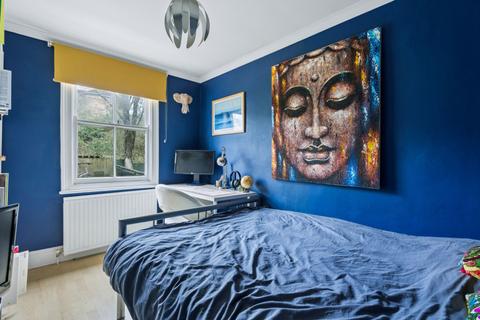 3 bedroom semi-detached house for sale, London Road, High Wycombe HP11