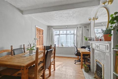 undefined, Bramcote Avenue, Beeston