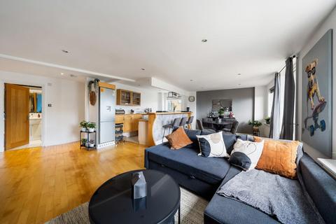 2 bedroom apartment to rent, Elizabeth Court, Palgrave Gardens, London, NW1