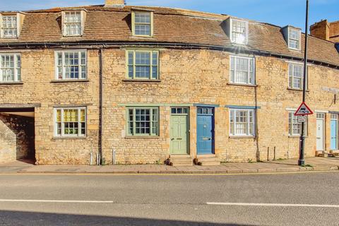 2 bedroom character property for sale, Scotgate, Stamford