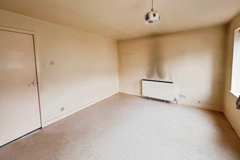 3 bedroom end of terrace house for sale, Moor Grove, Wakefield WF3