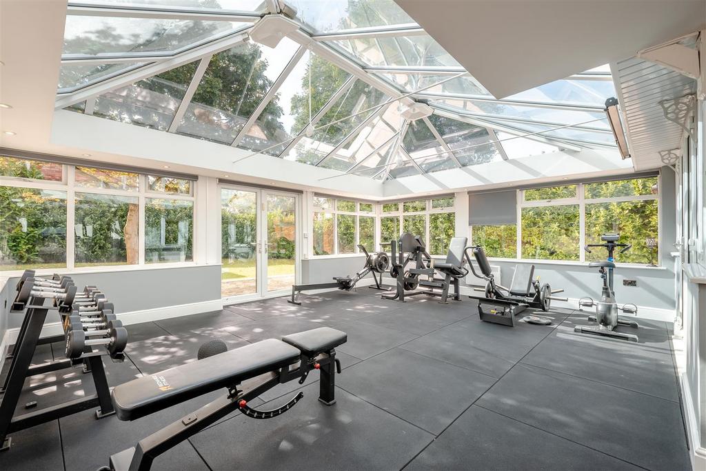 8656787-interior25.jpg