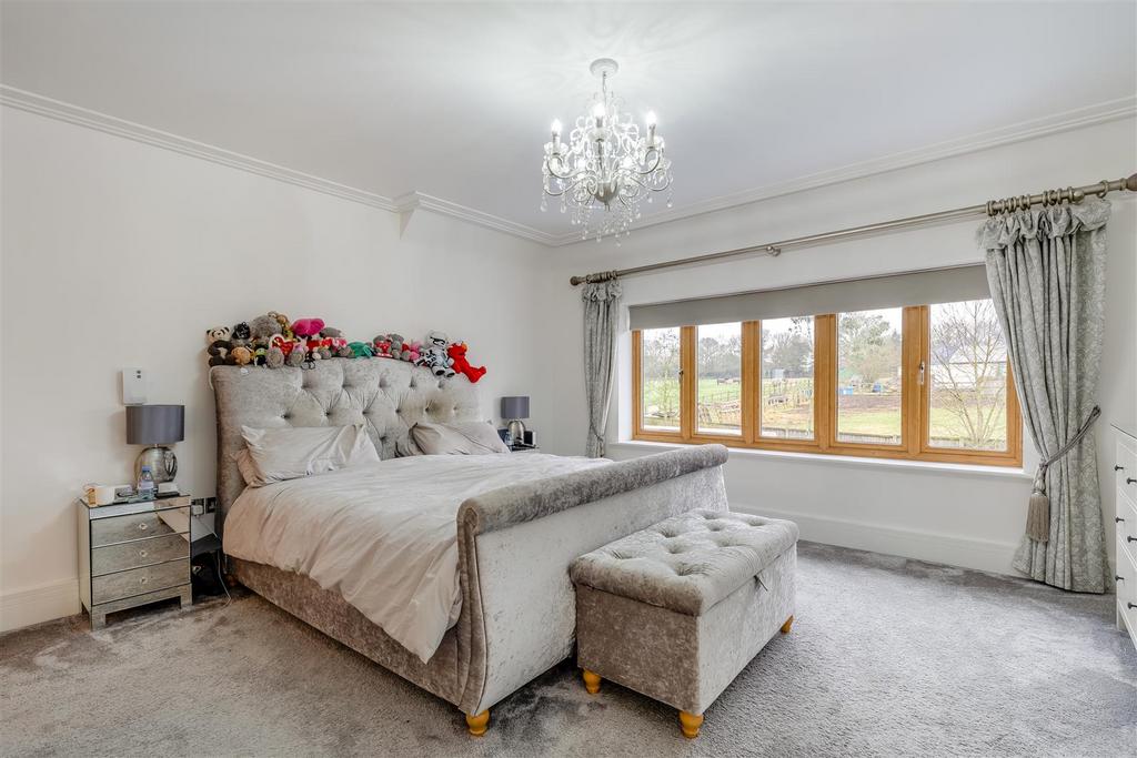 8677273-interior56.jpg