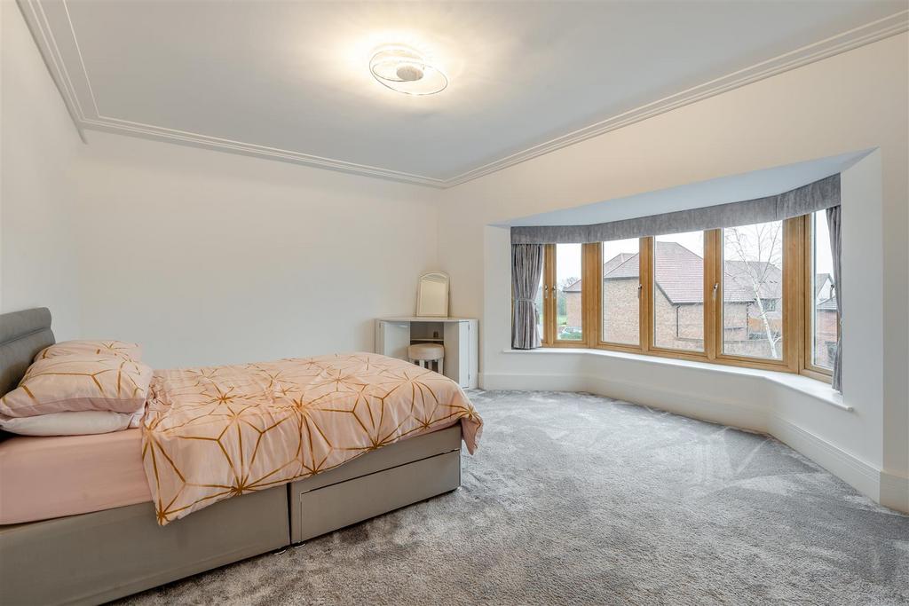 8677273-interior50.jpg