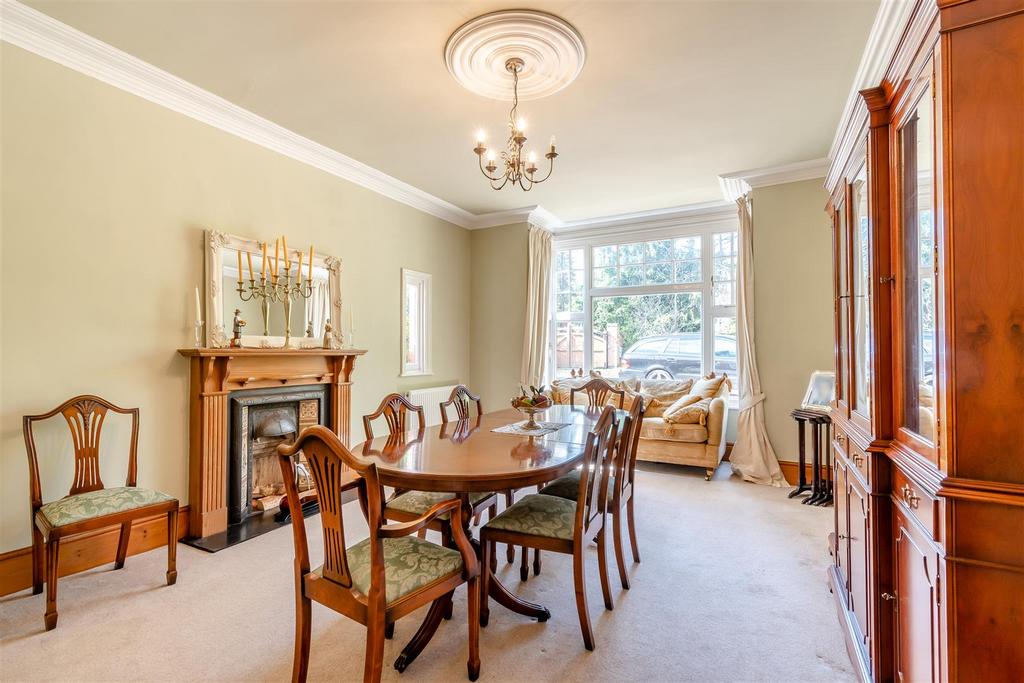 8639916-interior31.jpg