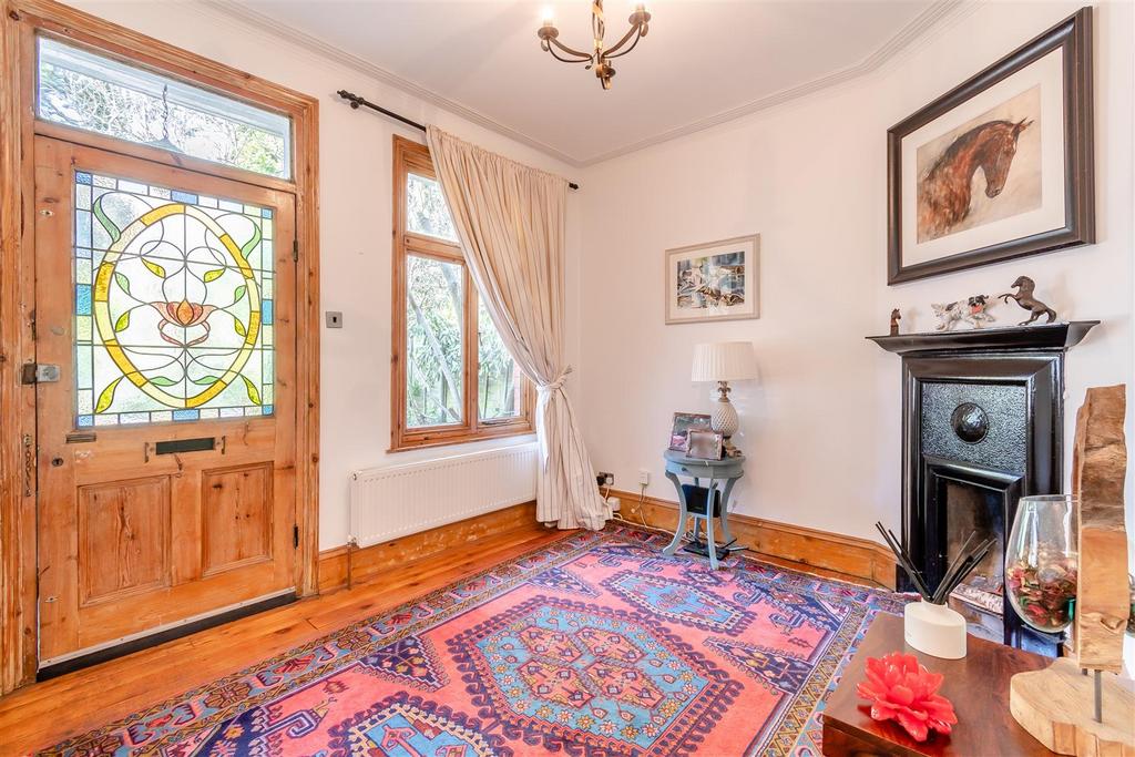 8639916-interior25.jpg