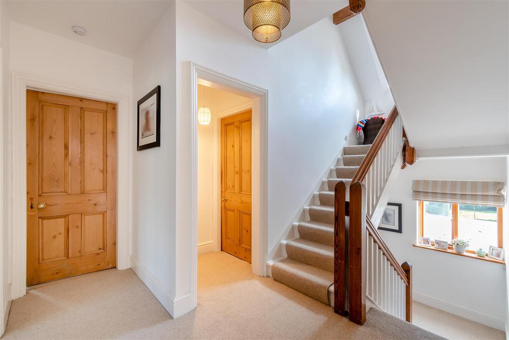 8639916-interior33.jpg