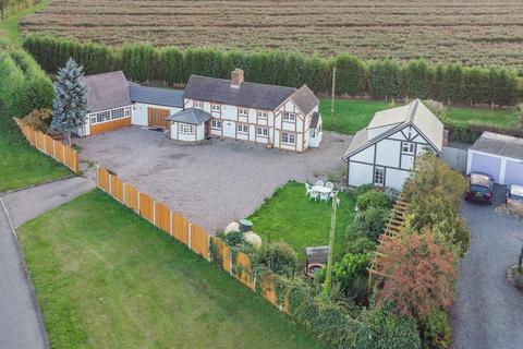 4 bedroom detached house for sale, Lichfield Road, Rugeley WS15