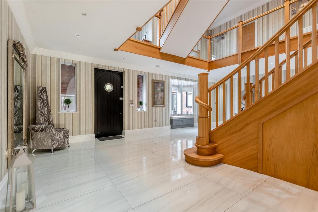 8633627-interior08.jpg