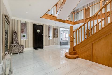 8 bedroom detached house for sale, Woodside Drive, Sutton Coldfield B74