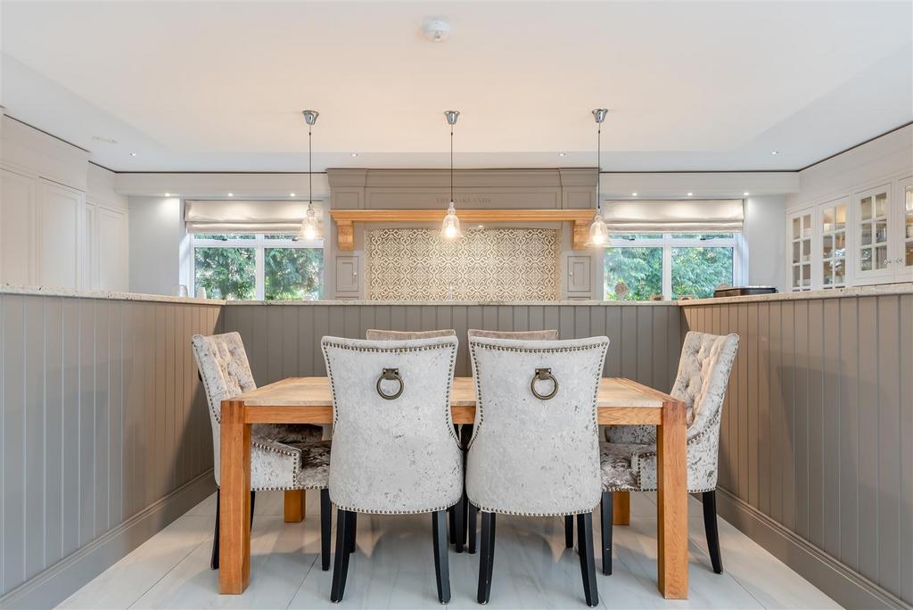 8633627-interior27.jpg