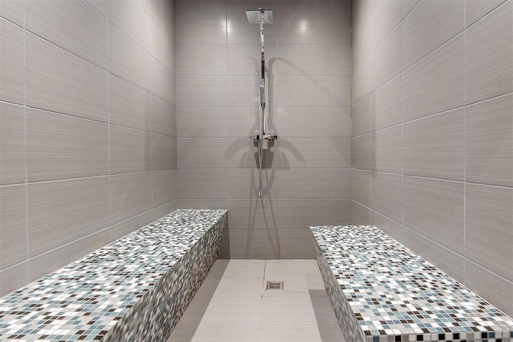 8633627-interior42.jpg