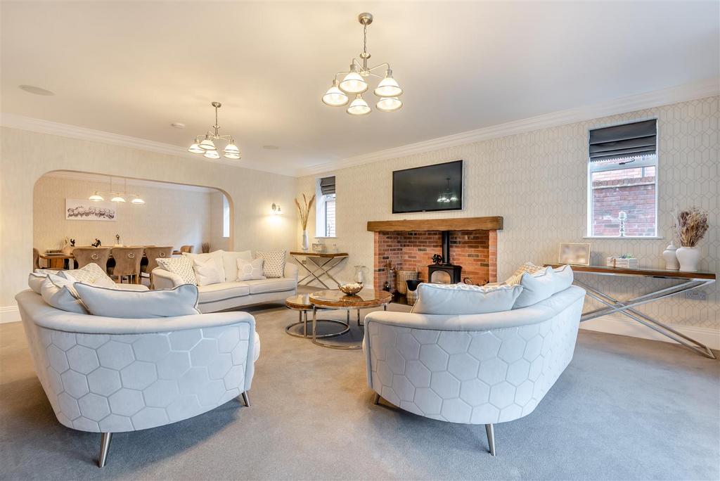 8633627-interior09.jpg