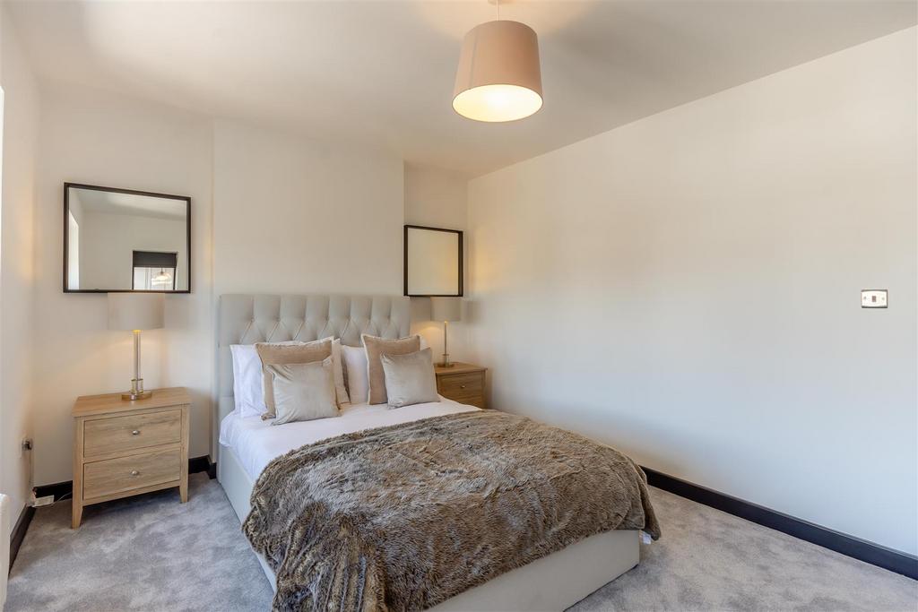 8653275-interior18.jpg